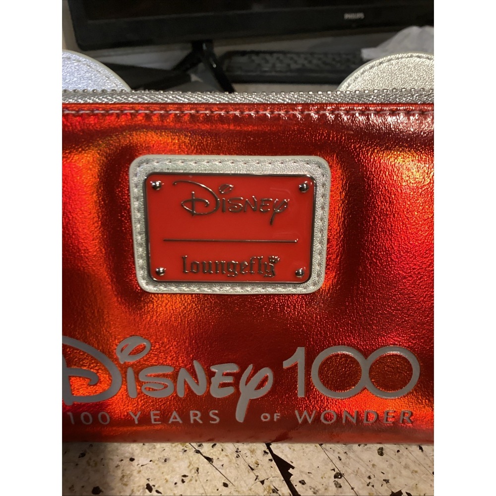 Disney Loungefly 100th Platinum Mickey Mouse Wallet - Picture 3 of 4